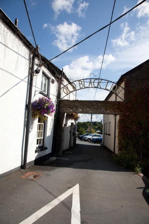 The Old Black Lion Hay-On-Wye Exterior photo