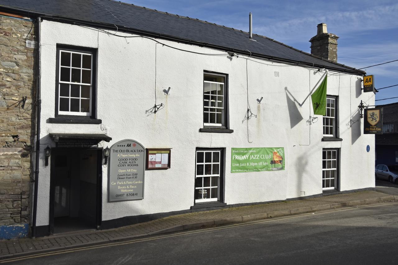 The Old Black Lion Hay-On-Wye Exterior photo